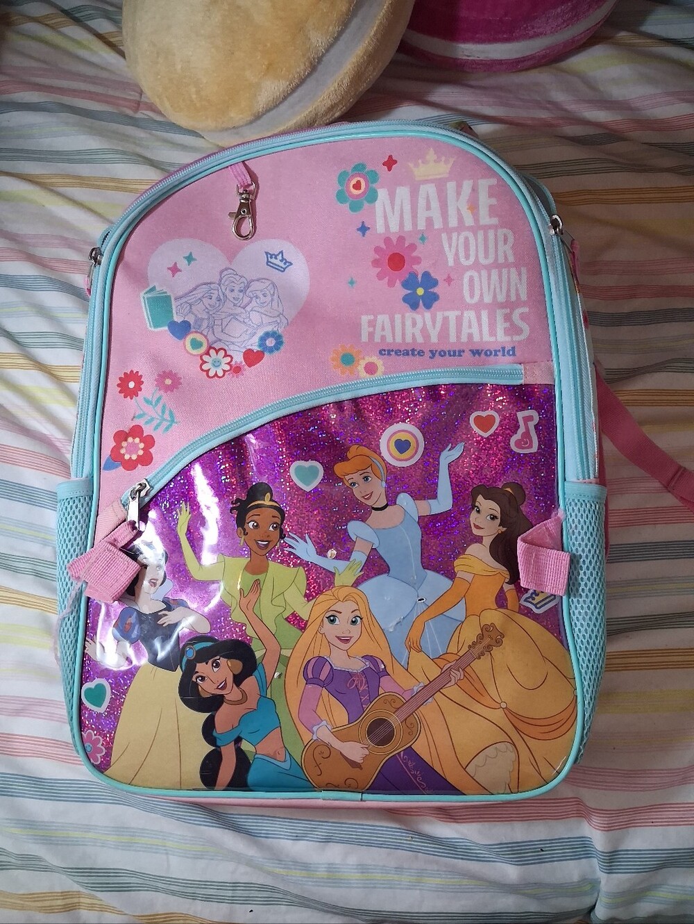Backpack - Picture 6 of 6